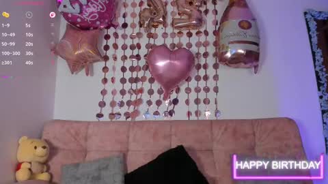 Snapshot of elisabeth_secret chatting on 09-27-25, 01:16 online show from 09-27-25, 01:16