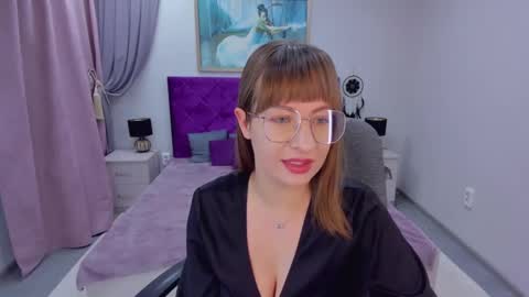 Elisabeth online show from 12-08-24, 02:52