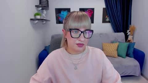 Elisabeth online show from 01-11-25, 02:25