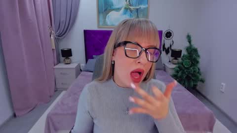 Elisabeth online show from 01-15-25, 11:21