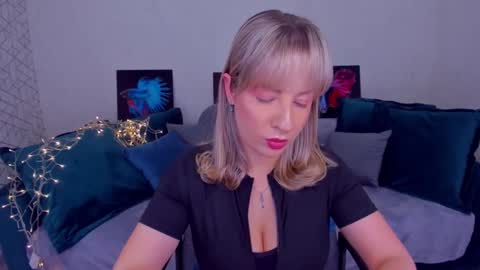 Elisabeth online show from 02-28-25, 06:31