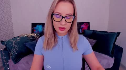 Elisabeth online show from 03-10-25, 12:26