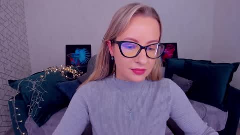 Elisabeth online show from 03-12-25, 12:47