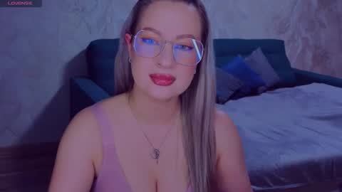 Elisabeth online show from 10-23-25, 09:57