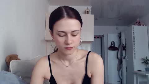 Elis online show from 03-20-26, 05:23