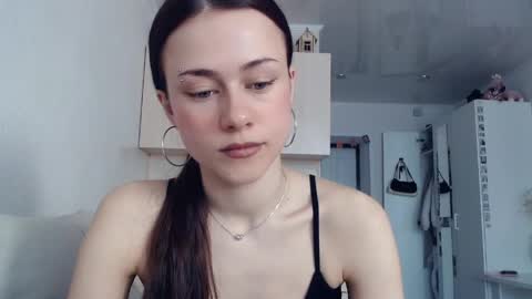 Elis online show from 04-01-26, 05:19