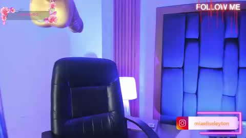 ELISE LEYTON online show from 09-09-25, 01:10