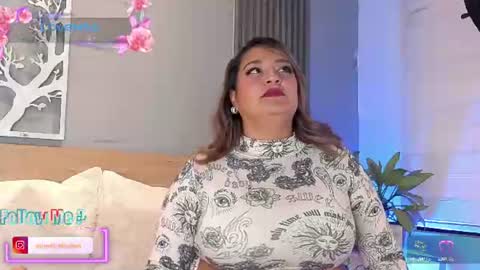 Elise Play Boobs online show from 07-24-26, 08:18
