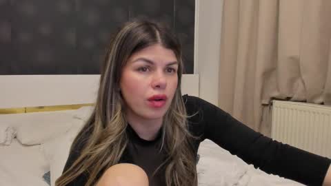 Elly online show from 03-23-26, 10:36