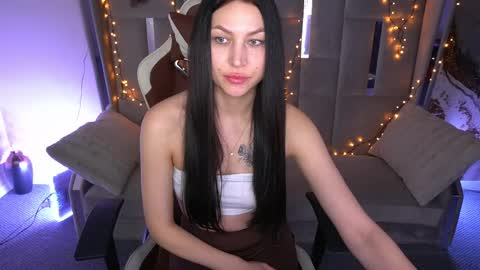 elisevelour online show from 04-01-26, 12:28