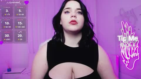 Eliss online show from 11-24-25, 04:40