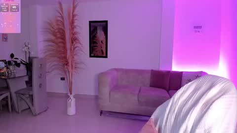 Elissa online show from 03-10-26, 07:35