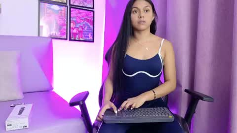 elissa_sexygirl online show from 06-14-26, 12:51