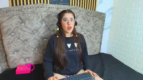 elisvega online show from 02-14-26, 02:52