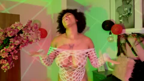 elit noa online show from 10-22-25, 08:19