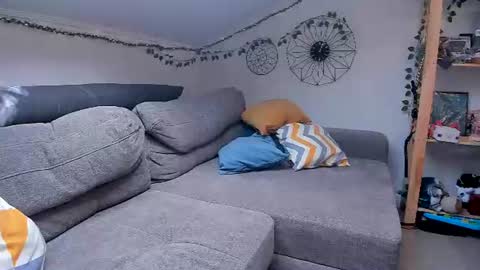 Snapshot of eliteeros chatting on 06-19-26, 12:09 EliteEros online show from 06-19-26, 12:09