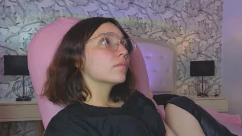 Eliza online show from 02-24-26, 08:07