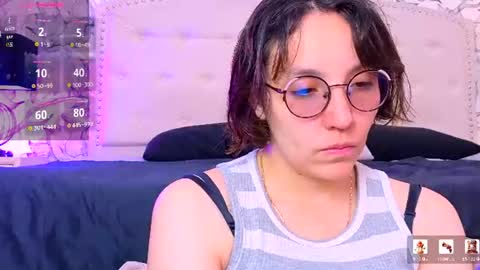 Eliza online show from 06-10-26, 07:24