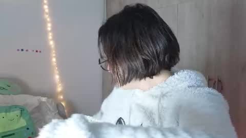 Eliza online show from 07-13-26, 01:19