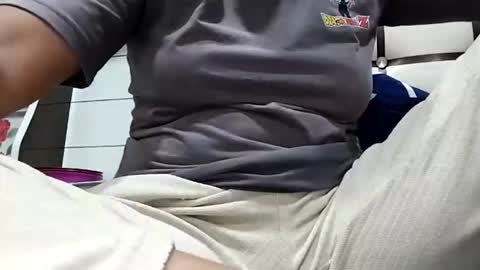 eliza_sexy03 online show from 09-18-25, 03:36