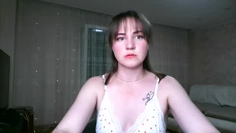 Elizabeth online show from 04-11-26, 08:02