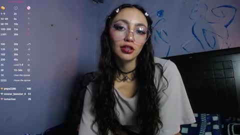 elizabeht_911 online show from 11-30-25, 08:57