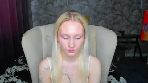 elizabeth_adamss online show from 05-02-26, 05:12