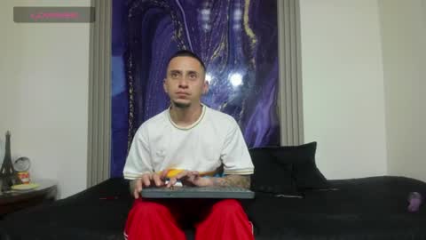 elizabeth and melodias online show from 07-08-26, 12:59