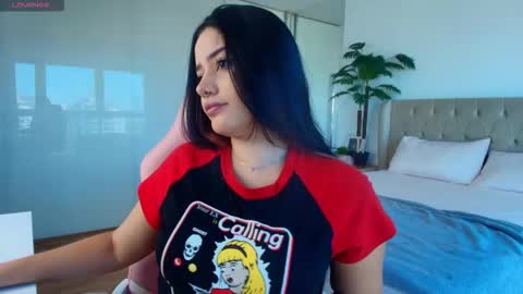 Elezabeth online show from 03-25-26, 11:27