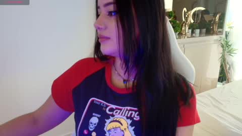 Elezabeth online show from 04-17-26, 10:40