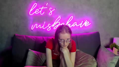 Snapshot of elizabeth_harpper chatting on 02-01-25, 11:10 Elizabeth online show from 02-01-25, 11:10