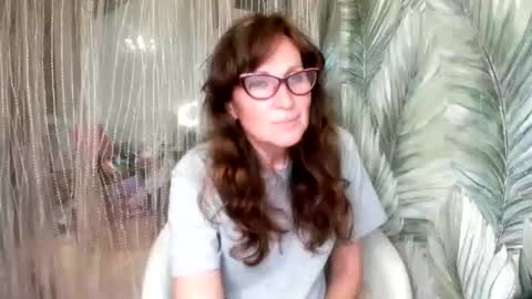 elizabeth_hottt online show from 06-30-26, 12:28