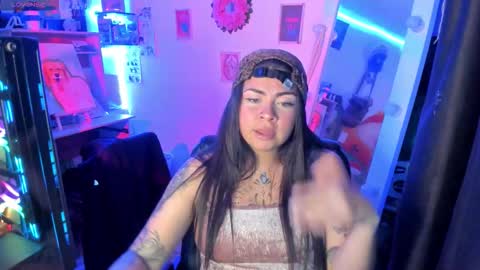 Snapshot of elizabeth_martinez98 chatting on 10-07-25, 07:22 Elizabeth Martinez online show from 10-07-25, 07:22