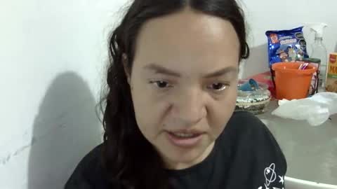 Elizabeth Martinez  online show from 02-13-26, 04:25