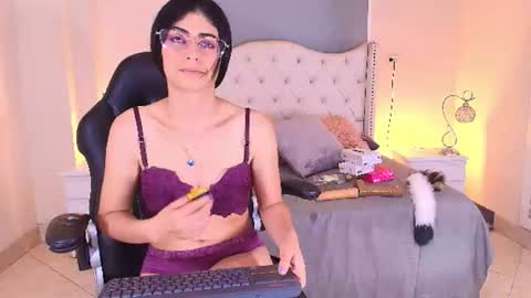 Elizabeth  online show from 07-29-26, 11:03