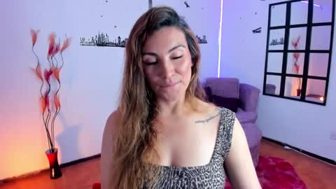 Elizabeth online show from 12-03-25, 10:52