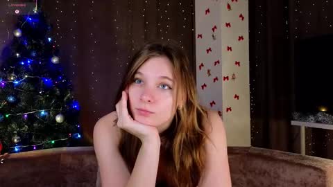 Elizabeth online show from 12-20-25, 01:02