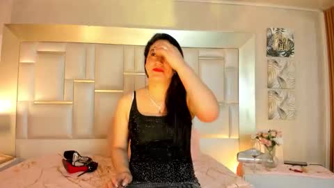 elizabth online show from 11-28-25, 10:45