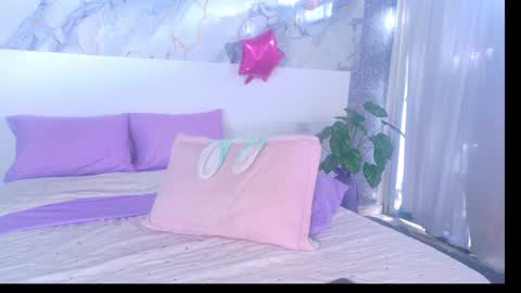 Snapshot of elizabethcampbell chatting on 04-26-26, 07:44 Lizzy online show from 04-26-26, 07:44