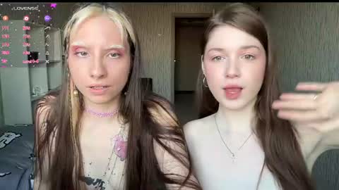 elizabethh_brown online show from 07-01-26, 01:24