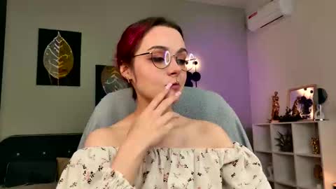 Elizabet online show from 11-27-25, 10:12