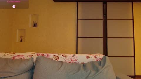 Snapshot of elizabethollan chatting on 02-04-25, 01:38 Elizabeth online show from 02-04-25, 01:38