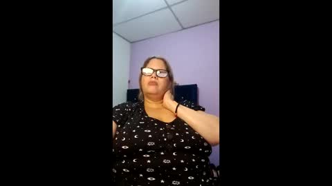 Elizabeth online show from 05-23-26, 10:41