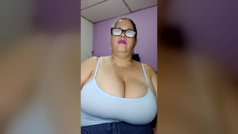 Elizabeth online show from 07-25-26, 10:24