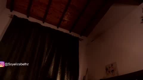 Snapshot of elizabethz chatting on 03-09-25, 04:38 Tuli online show from 03-09-25, 04:38