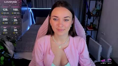 elizabetsoon online show from 11-06-25, 06:47