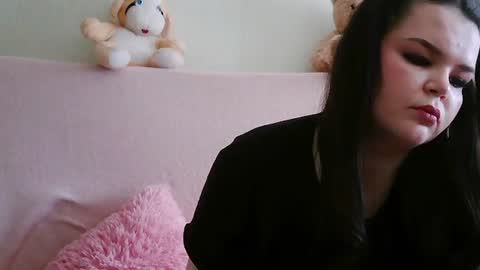 elizamoon__ online show from 04-01-26, 08:04