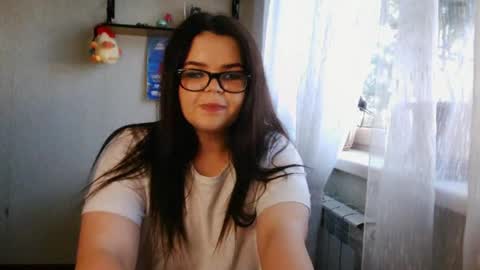 Snapshot of elizamoonlight chatting on 06-03-26, 02:33 elizamoonlight online show from 06-03-26, 02:33
