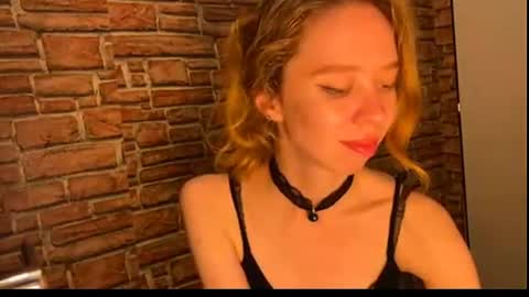 Eliza online show from 06-26-26, 10:08