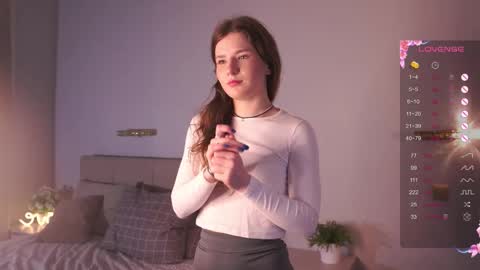 Snapshot of elizebethcreeley chatting on 09-25-25, 09:13 harlotte online show from 09-25-25, 09:13